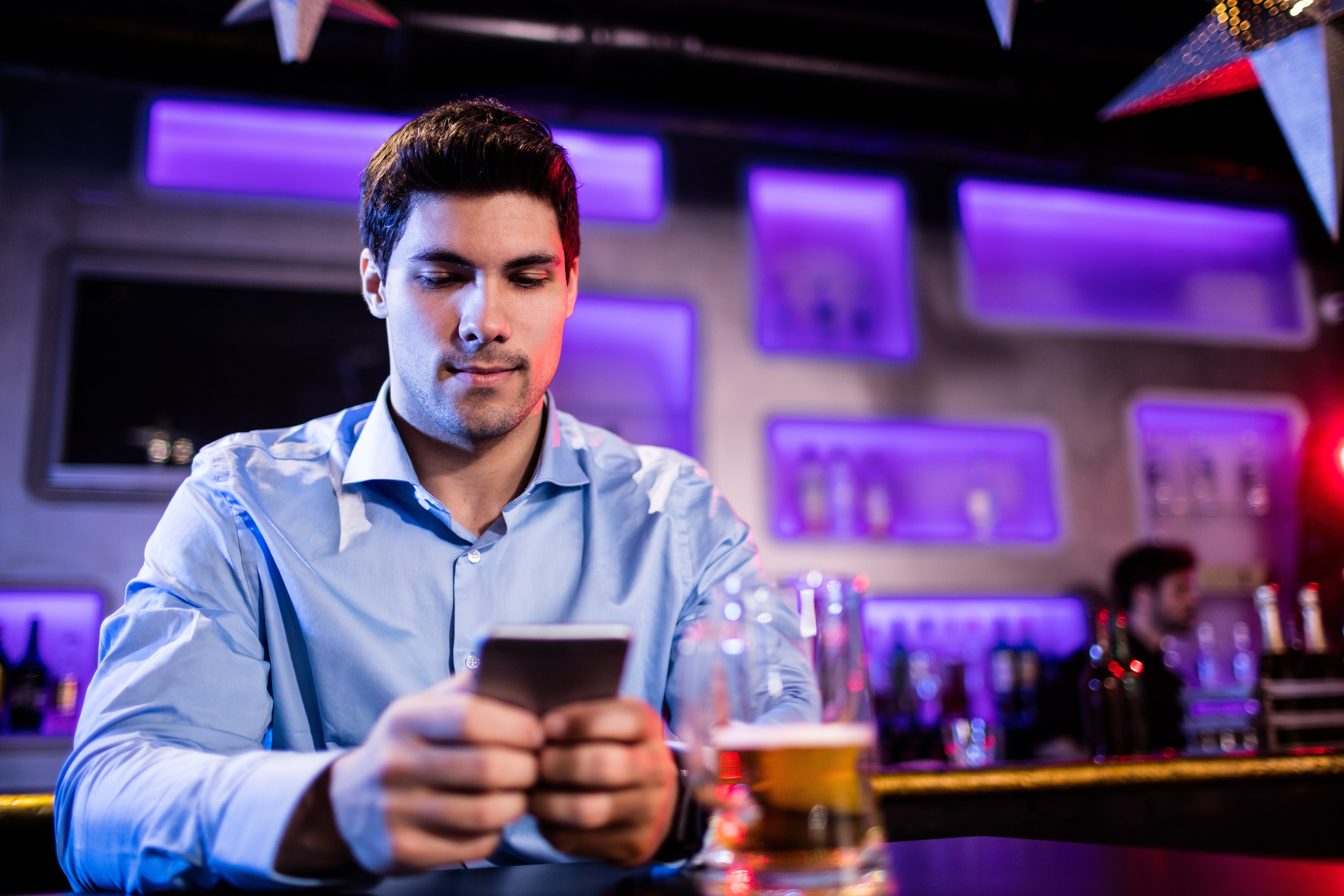 SMS Marketing for Bars and Nightclubs